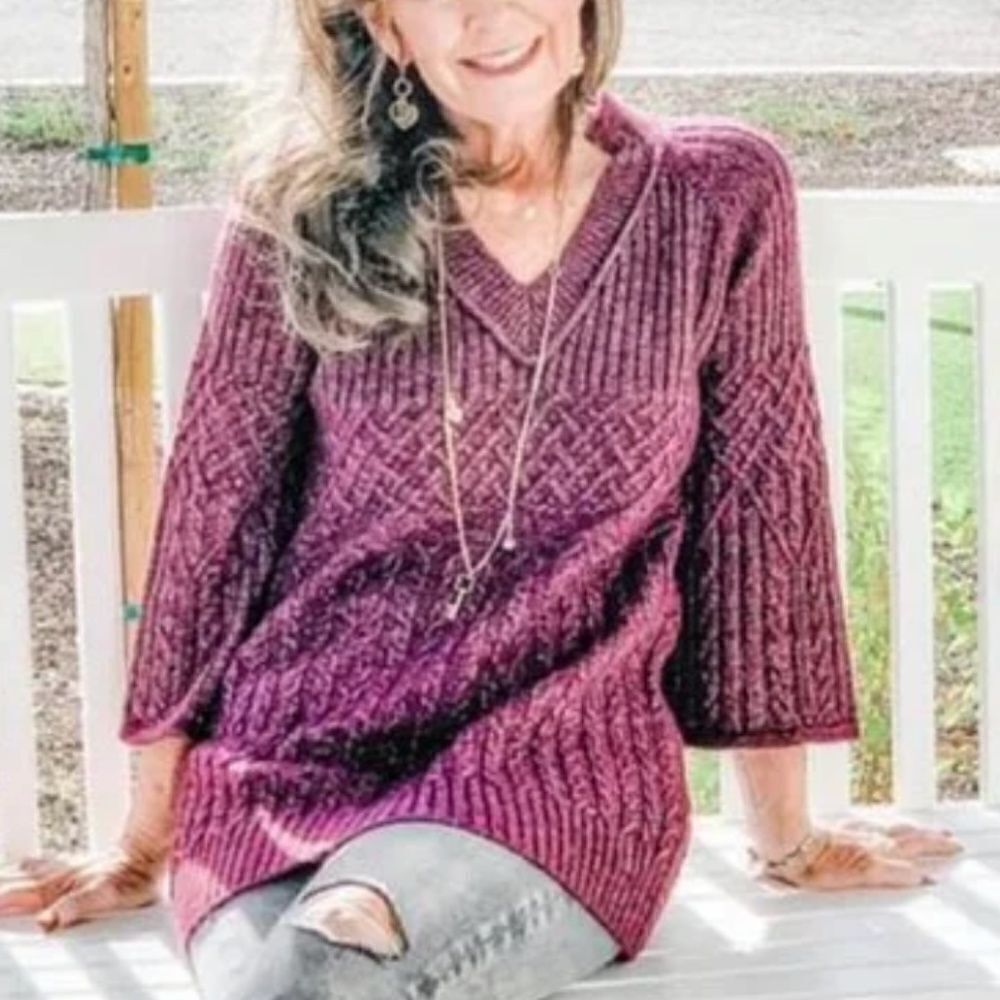 Cabi Chime Pullover Knit Sweater Burgundy Bell Sleeve #4066 Womans Size XS